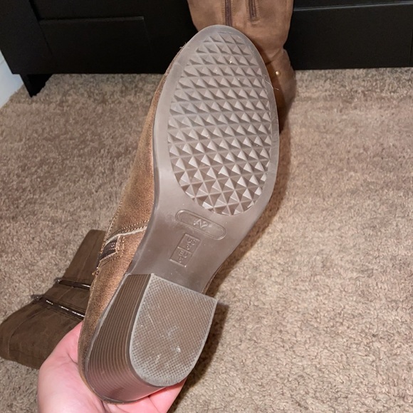 A2 by Aerosoles Brown Heel Boots - Picture 5 of 6